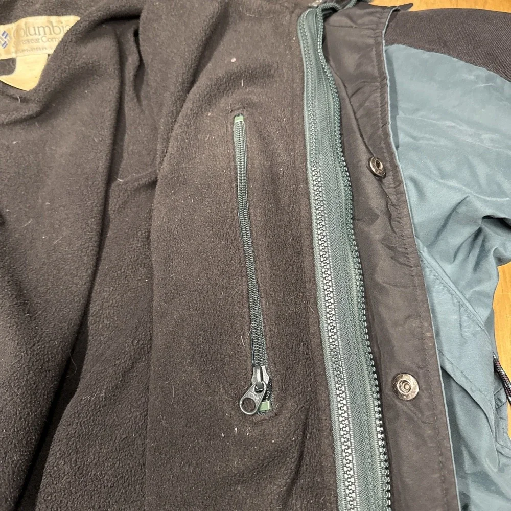 Columbia Sportswear Company this vintage